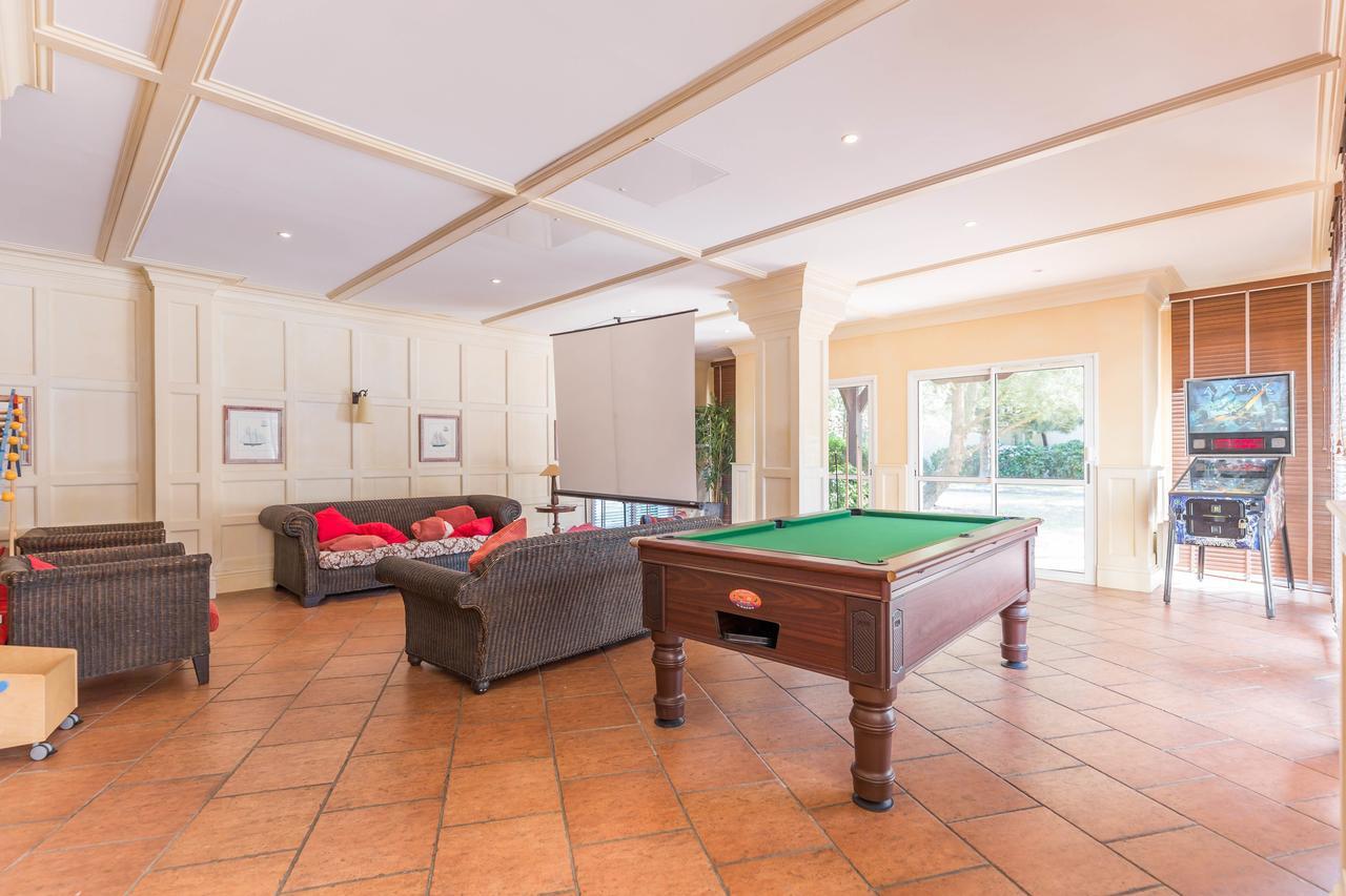 Pierre & Vacances La Residence Du Golf Deauville Buitenkant foto